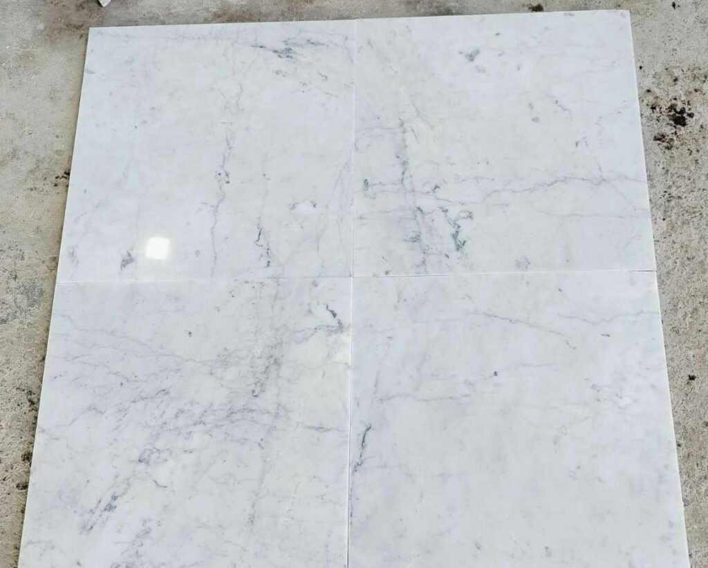 Marbre Bianco Carrara Medio
